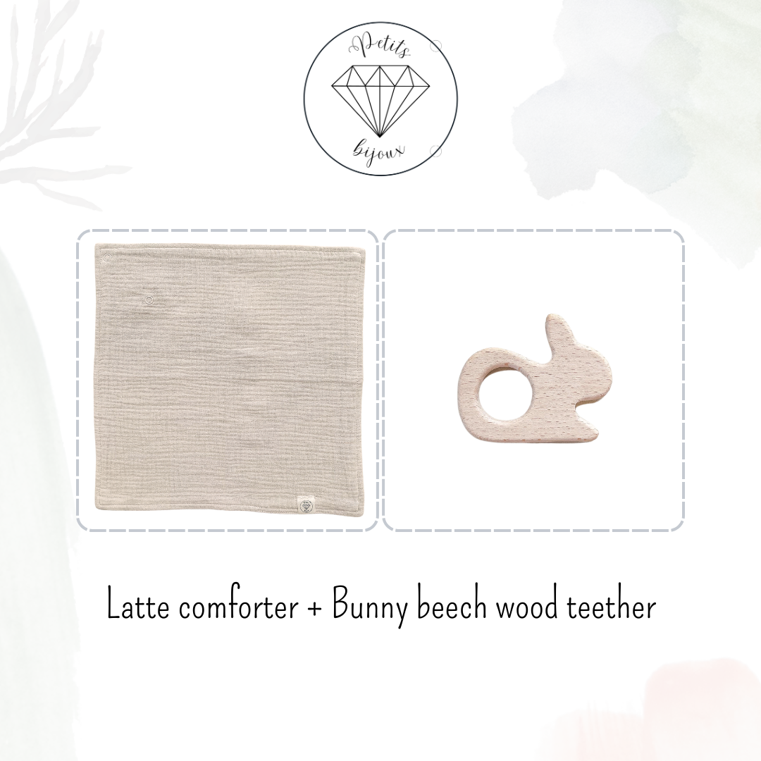 Muslin Comforter with Beech Wood Teether - Latte