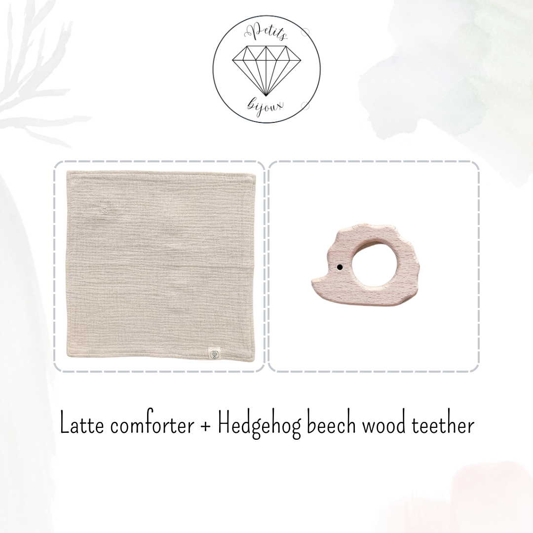 Muslin Comforter with Beech Wood Teether - Latte