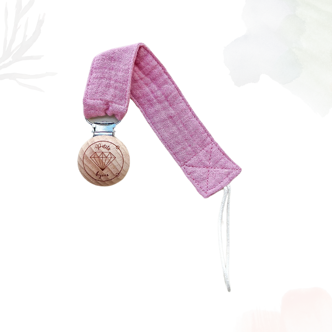 Beech Wood Pacifier Clip - Dusty Rose